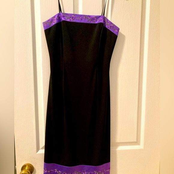 Classic Asian inspired black strapless dress - Picture 1 of 1